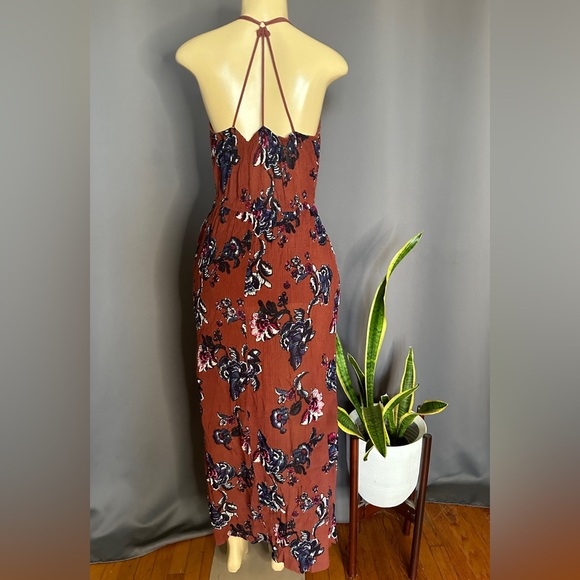 BAND OF GYPSIES Floral Print Maxi Dress. - Picture 3 of 8